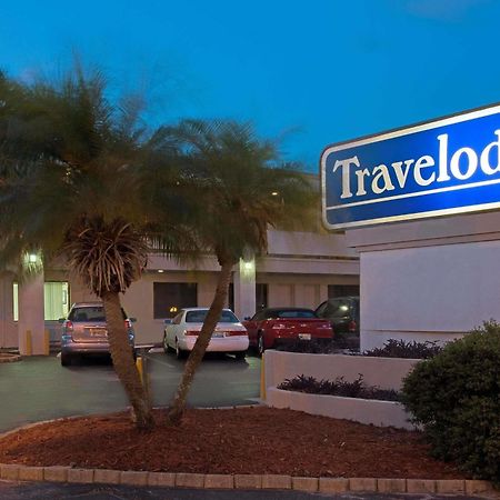 Travelodge By Wyndham Orlando Downtown Centroplex Exterior foto